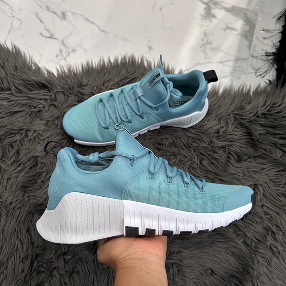 Nike Free Metcon 6 - Picture 6 of 8